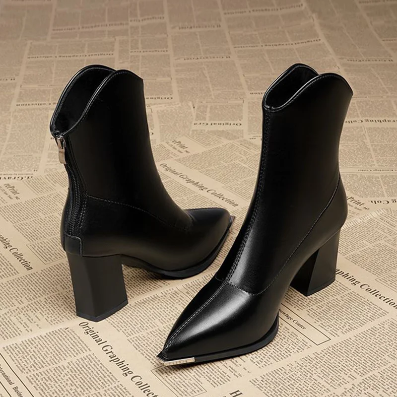 Botki damskie na wysokim obcasie Szpiczaste buty damskie 2025 Zimowe botki Chelsea Nowe krótkie pluszowe czółenka Eleganckie Mujer Botas