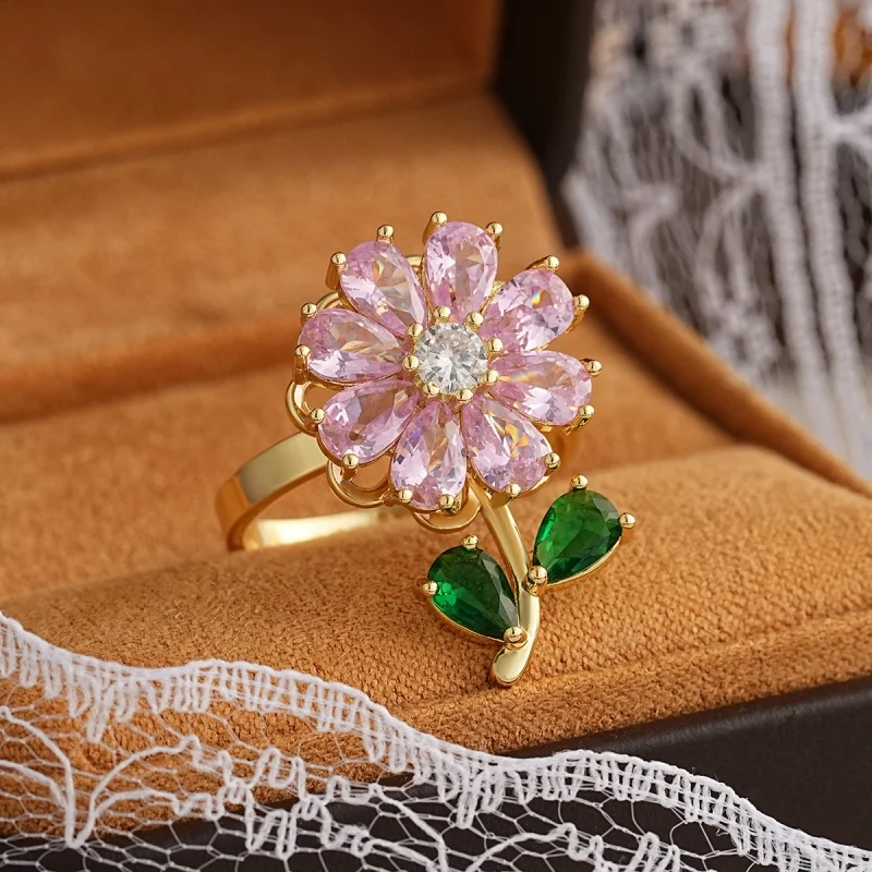 New Product: 360 Degree Rotating Ring and Necklace, Women's High-end Personalized Temperament, Colorful Zircon Flower Jewelry