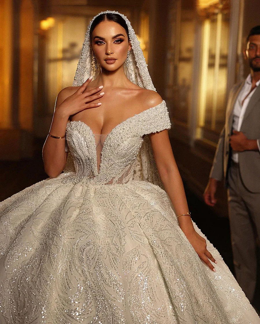 Stunning Style Ball Gown Wedding Dress Off Shoulder Luxury Pearls Beading Embroidery Lace Princess Bridal Gown Vestido De Noiva