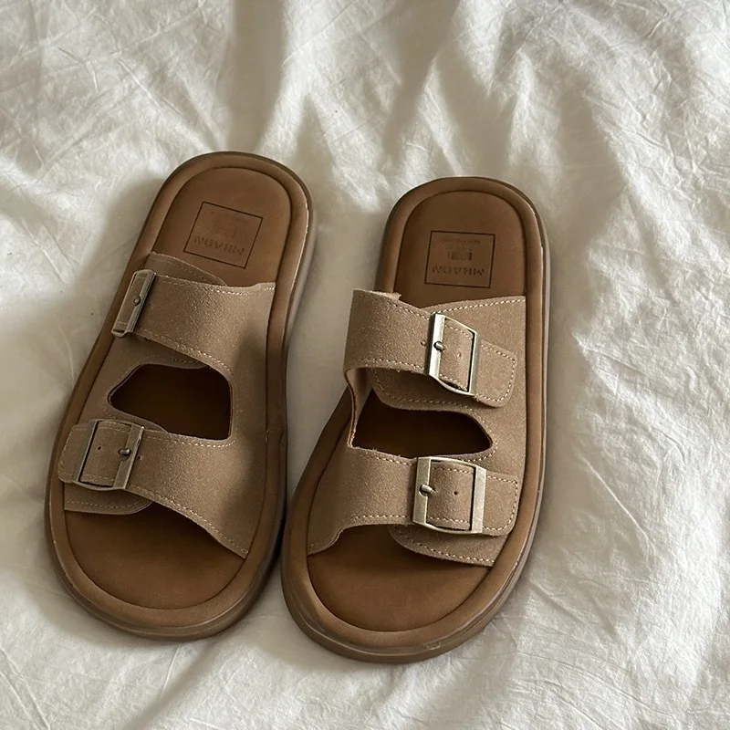 

Fashionable Flip-flops for Women, Summer 2026 New Style,Retro and Casual, Versatile and Comfortable,Flat Beach Sandals for Women