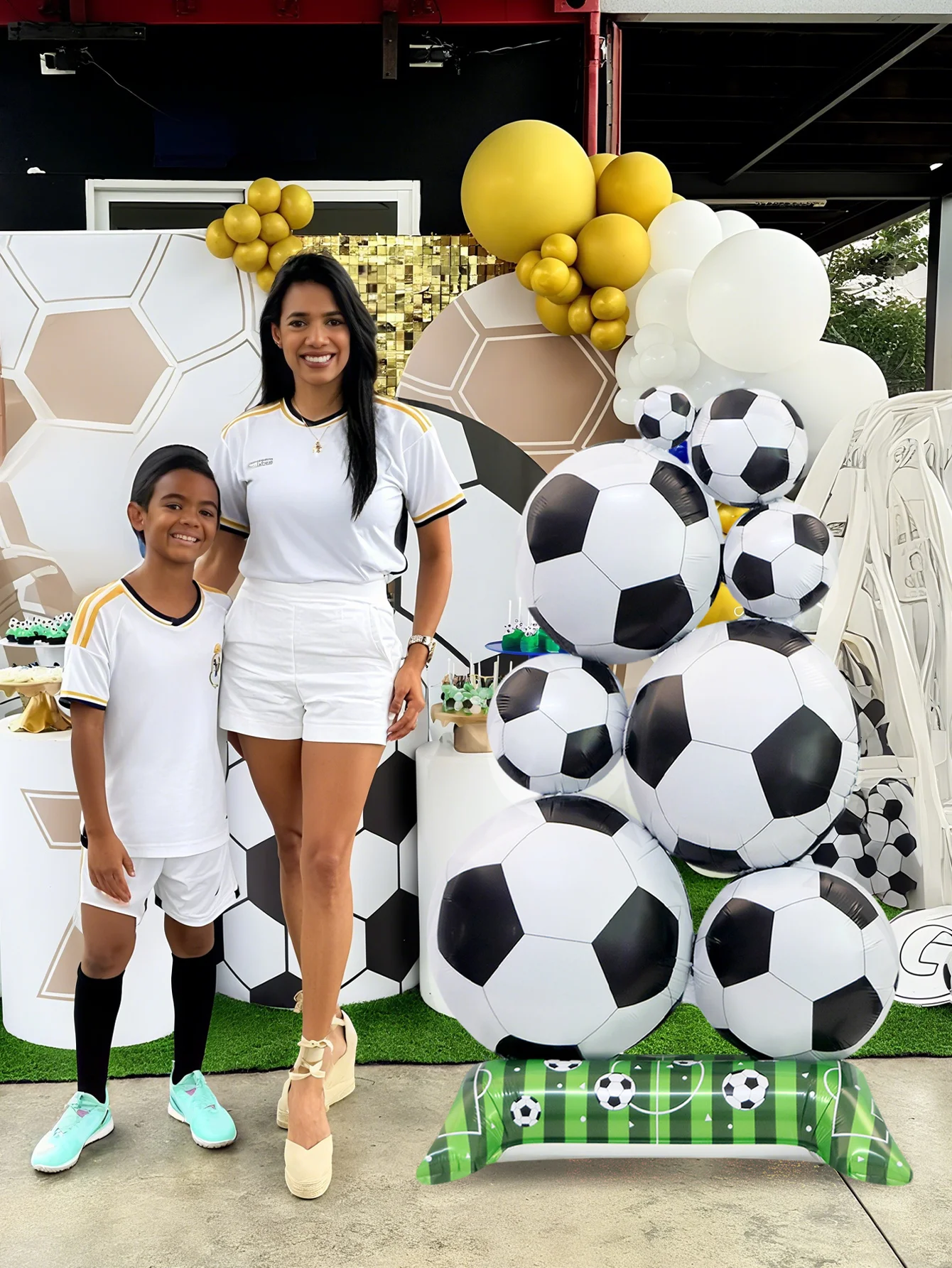 قطعة واحدة من كومة كرة القدم الدائمة من بالونات رقائق الألومنيوم، مناسبة لمستلزمات الحفلات الرياضية وحفلات كرة القدم