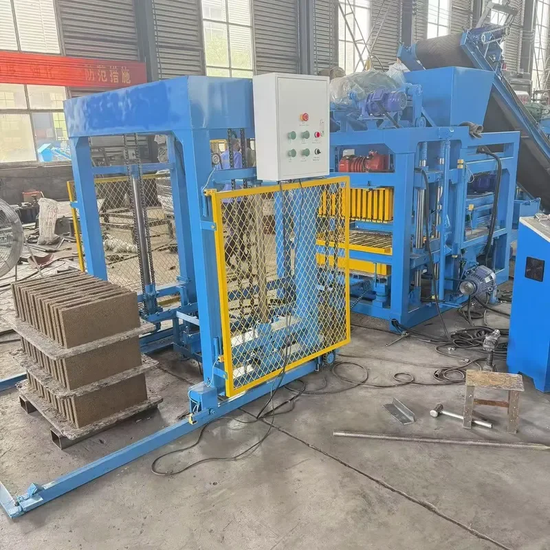 Factory Price QT4-25/28 Fully Automatic/Semi-Automatic Concrete Cement Brick Making Machine PLC Engine Core Hollow Block