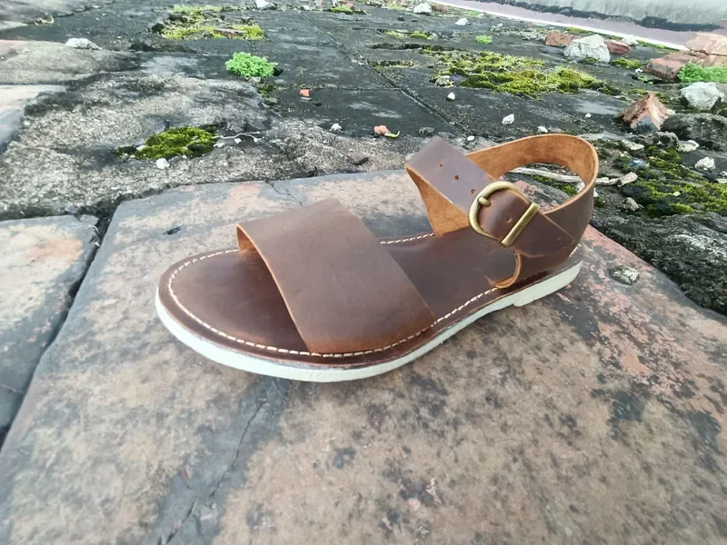 Careaymade-100% Genuine leather high-quality flat women's shoes art Retro minority personality flat bottom cool summer sandals