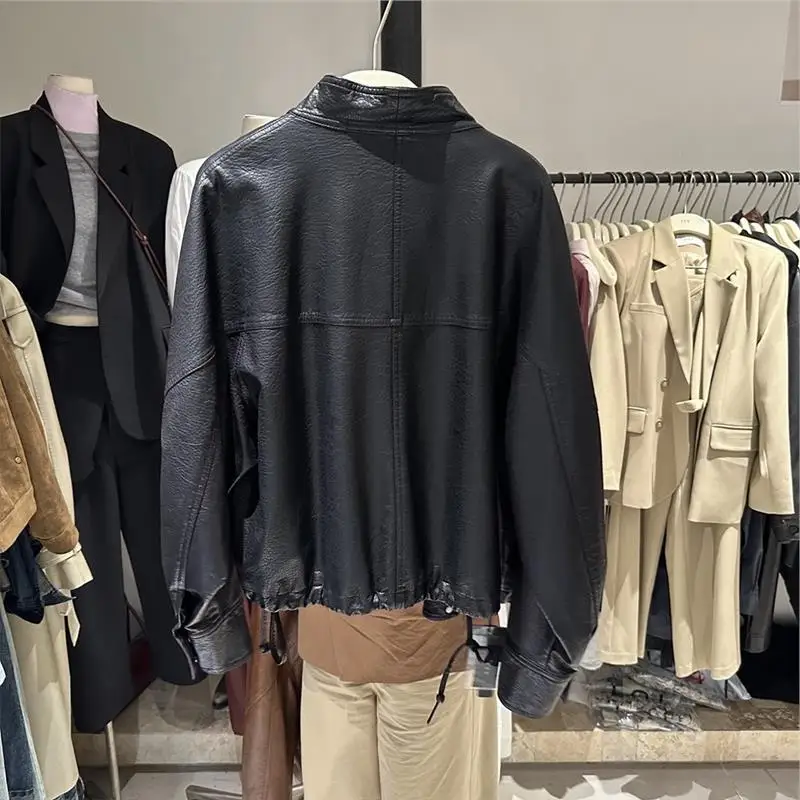 เสื้อแจ็คเก็ตหนังสไตล์อเมริกันทรงหลวมสำหรับผู้หญิง ไซส์เล็ก ดีไซน์หรูหรา สีน้ำตาล ทำจากหนัง PU