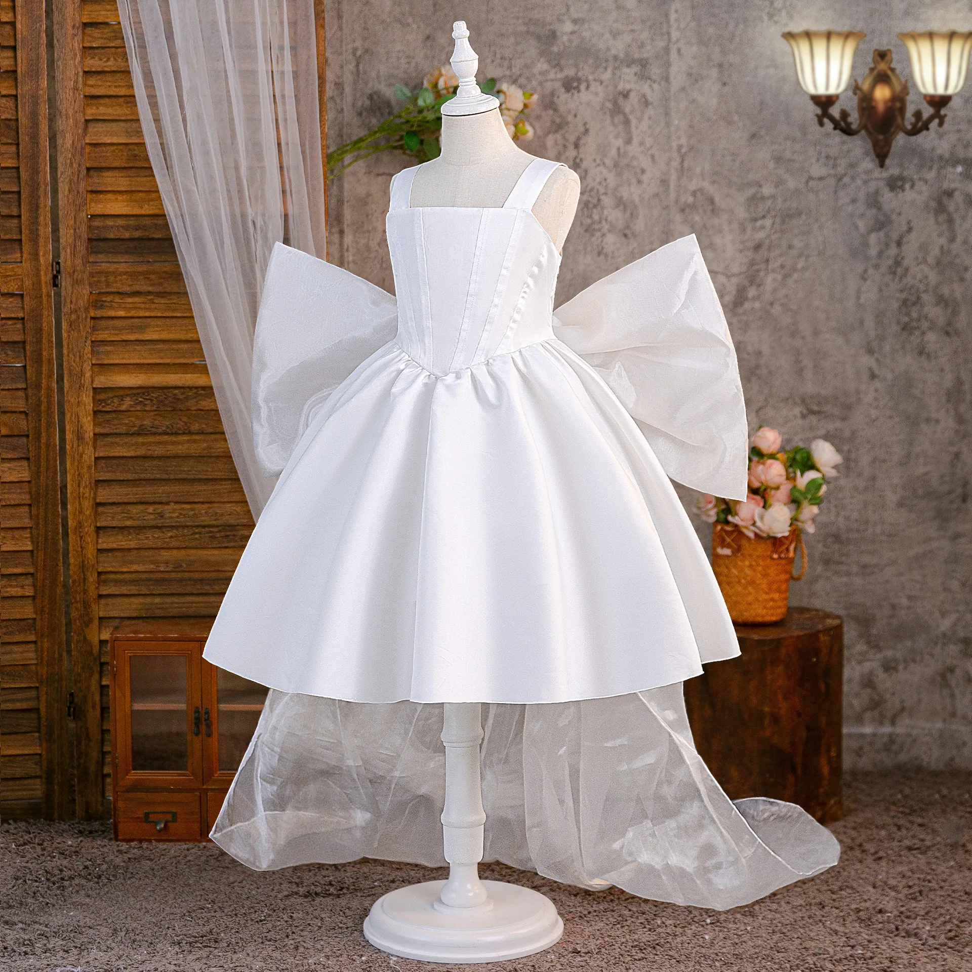 Flower Girls Teenage White Satin Flower Girl Dress with Big Bow and Train Formal Gown for Wedding Events Photoshoot and Family