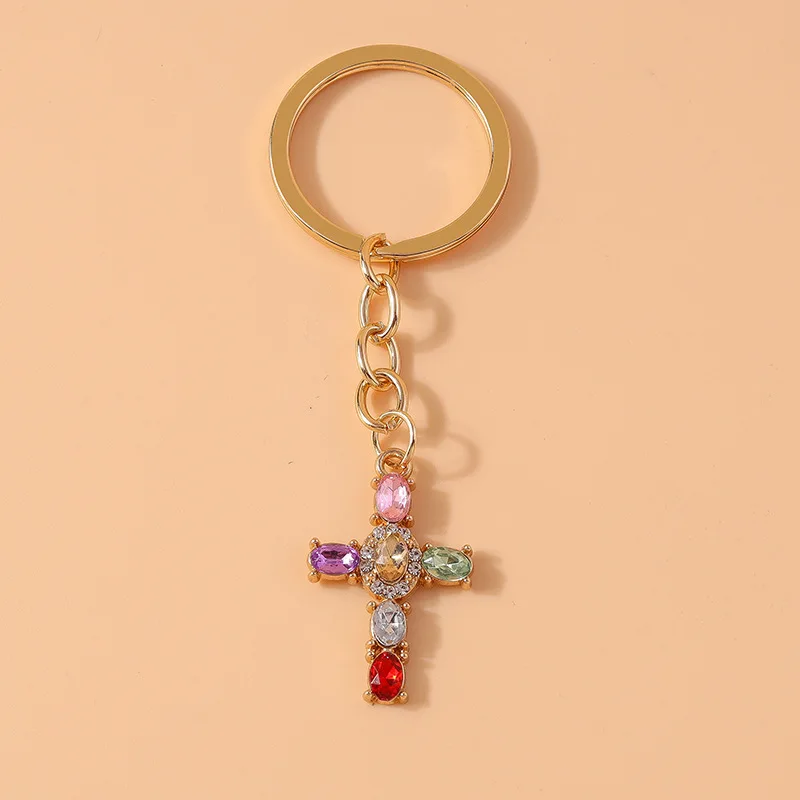 1Pcs New Creative Gothic Style Colored Gemstone Cross Keychain Alloy Accessories Halloween Pendant Mobile Decorative Accessories