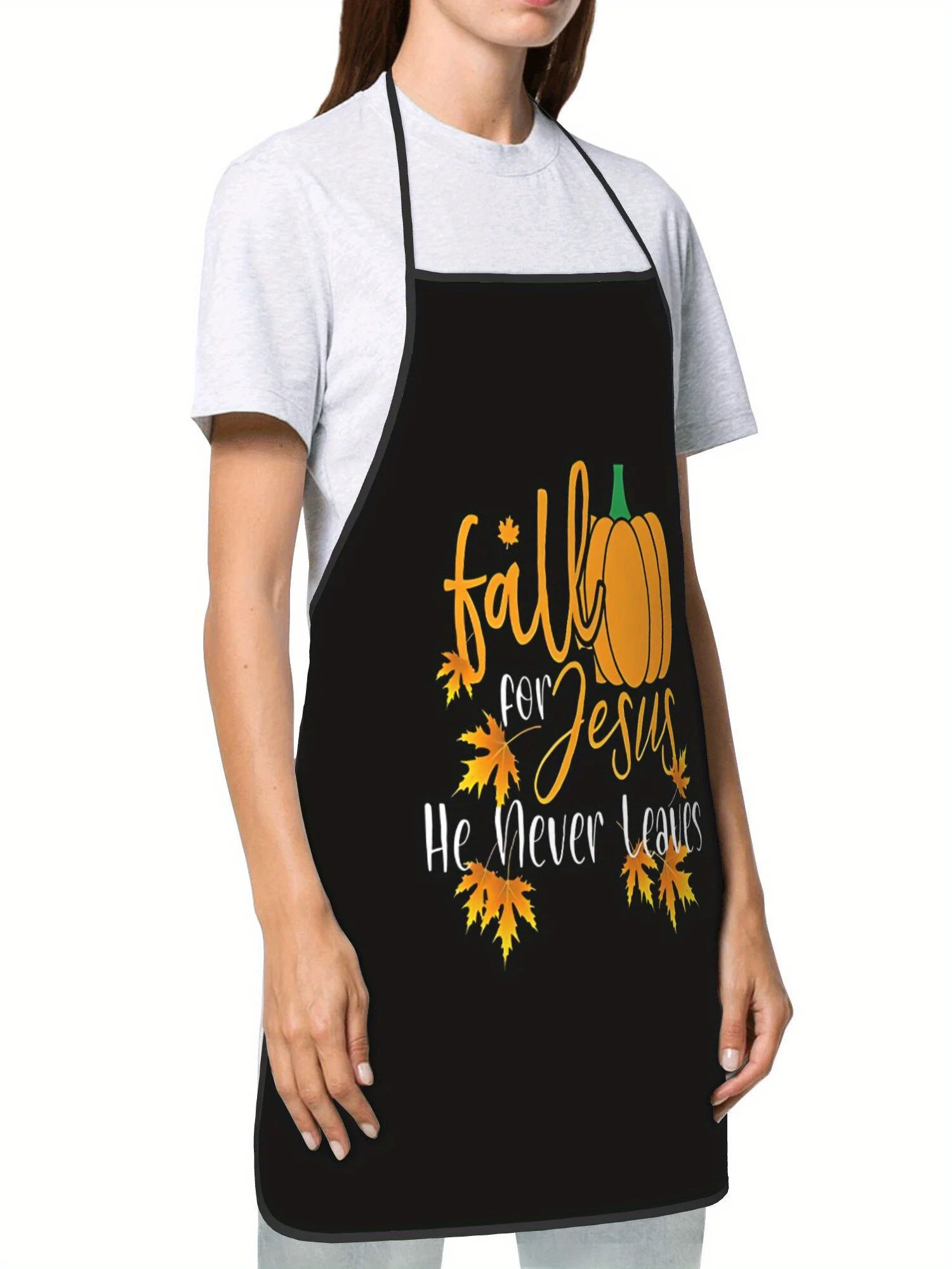 تقع من أجل يسوع، لا يترك أبدًا مريلة الطبخ الملهمة باللون الأسود مع أوراق الخريف والقرع البرتقالي مطبوعة بمقاس واحد للمطبخ #4