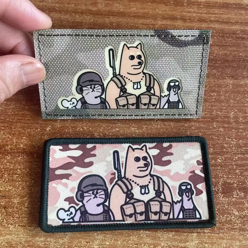 Lustiger Hase mit Stift, Kletternde Katze auf Kleidung Applikation, Cartoon Anime Maus, Katze, Hund, Huhn Squad Moral Abzeichen Taktische Aufnäher – Detail 8