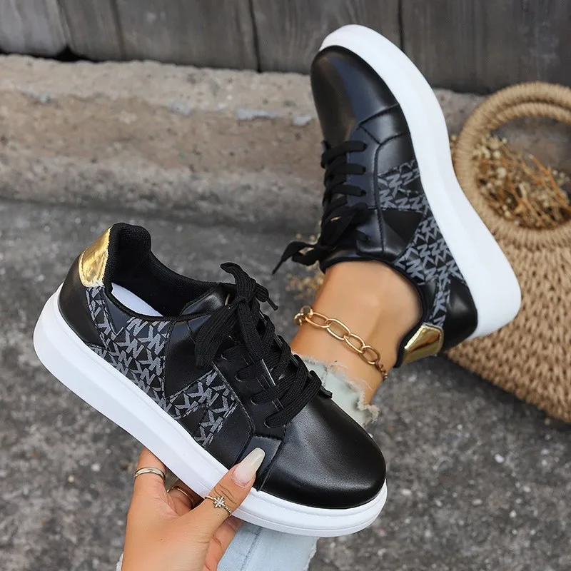 Women's Flower Pattern Skate Shoes, Metal Decor Lace Up Flat Shoes, Low Top Non Slip Casual Sneakers