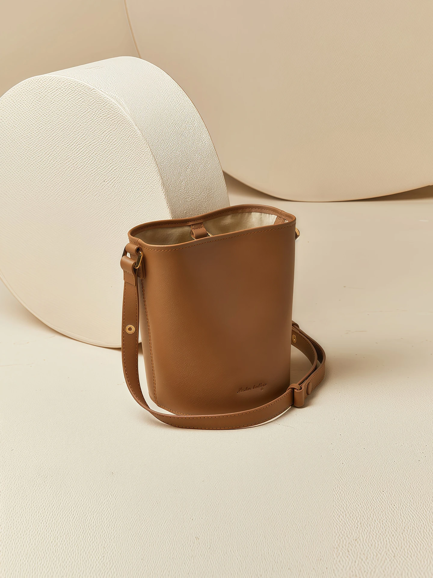 sac-seau-decontracte-en-cuir-petit-format-sac-a-bandouliere-tendance-sac-polyvalent-a-porter-sous-le-bras-sac-bandouliere-en-cuir-a-coutures-plates