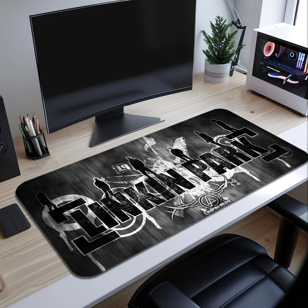 L-Linkin Hot Band Park لألعاب الكمبيوتر لوحة مفاتيح كبيرة مكتب كبير ماوس حصيرة وسادة مطاطية مضادة للانزلاق الفئران الكمبيوتر #1