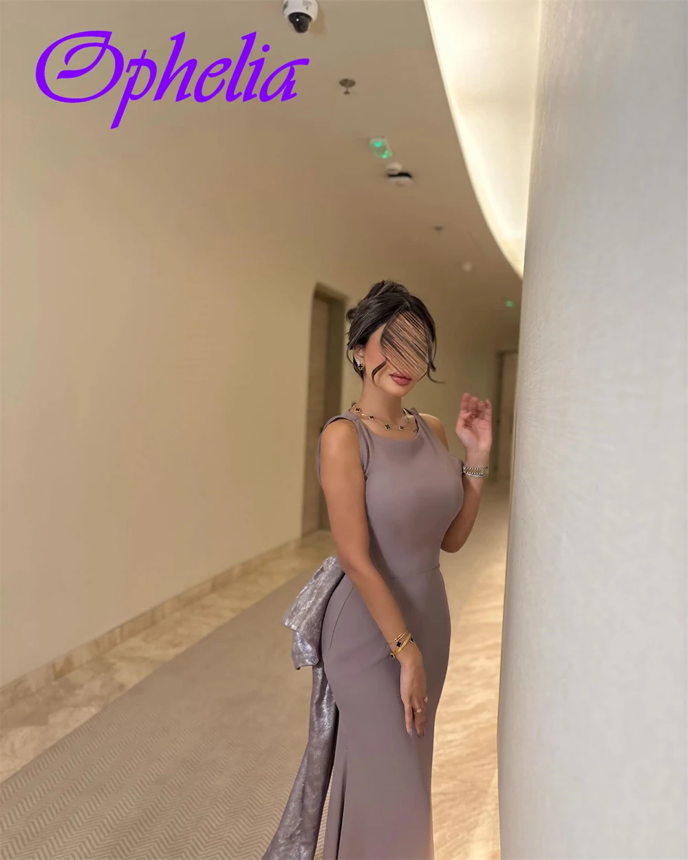 Customized Exquisite Backless Sleeveless Evening Dress High Quality Satin Prom Dresses Delicate Bow Party Gowns For Woman