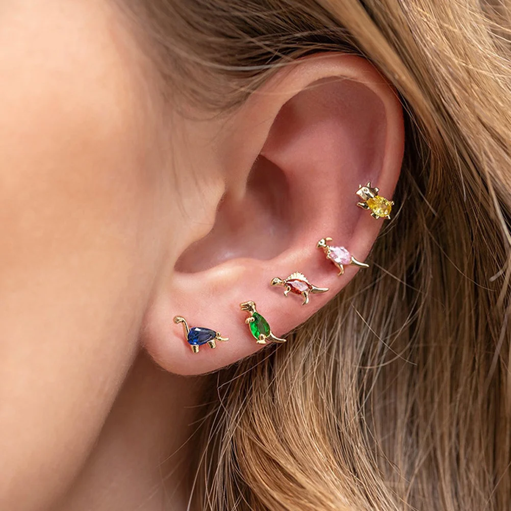 

4Pairs Cartoon Dinosaur Ear Accessories Little Dinosaur Shape Earrings Creative Animal Earrings Perfect Gifts for Girls Women