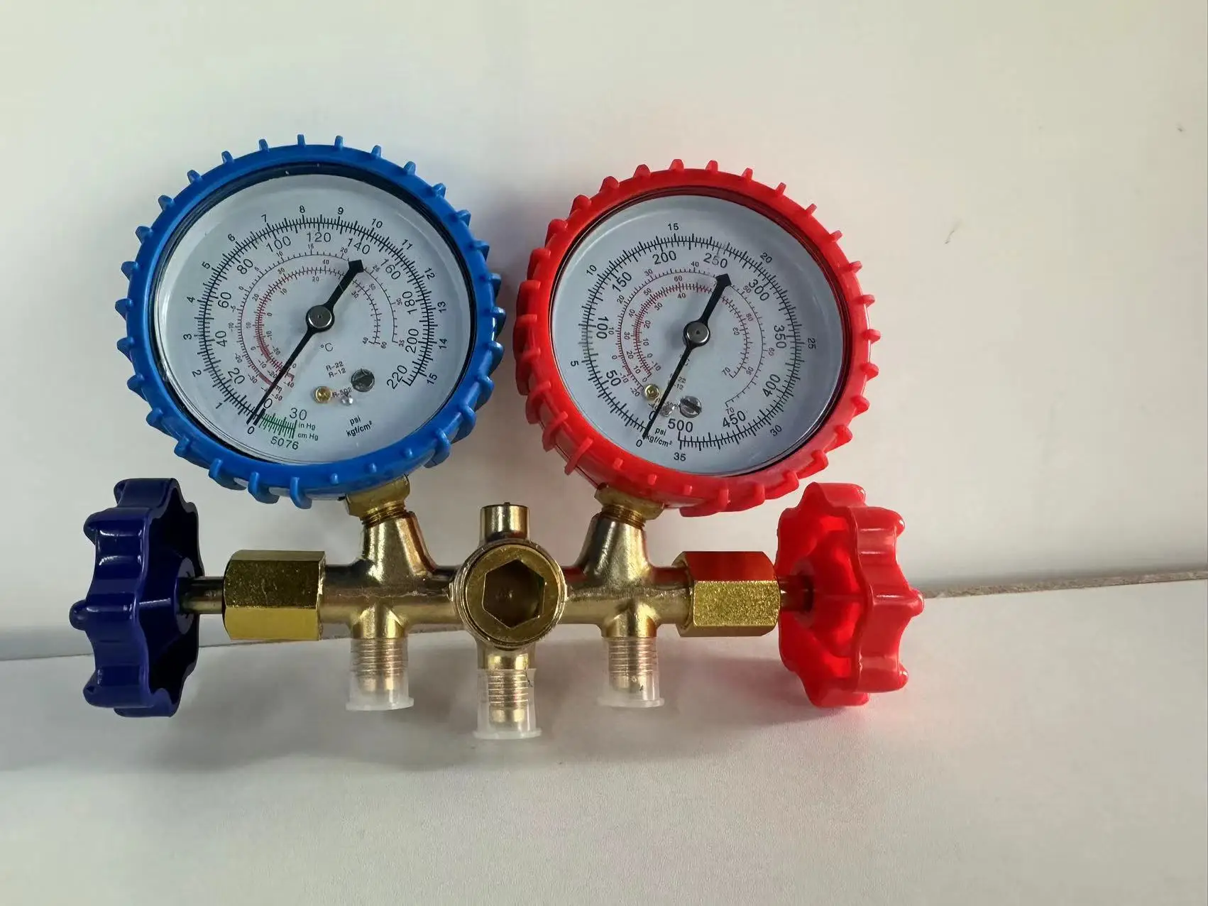 

Zukecool manifold gauge for R22 R410 R134