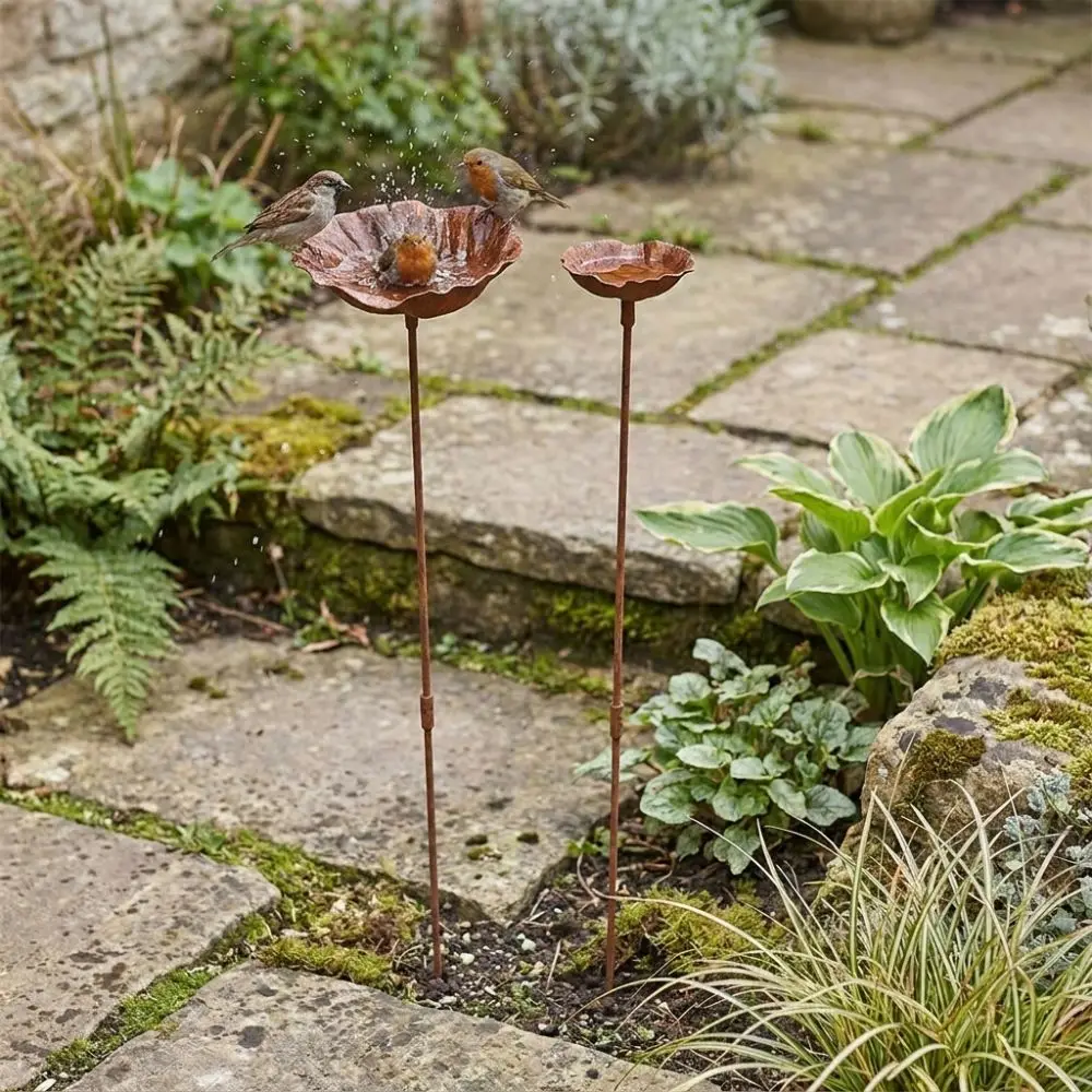 Flower Shape Metal Bird Bath Iron Art Handcrafted Garden Birdbath Rust-resistant Rusted Vintage Bird Water Dispenser