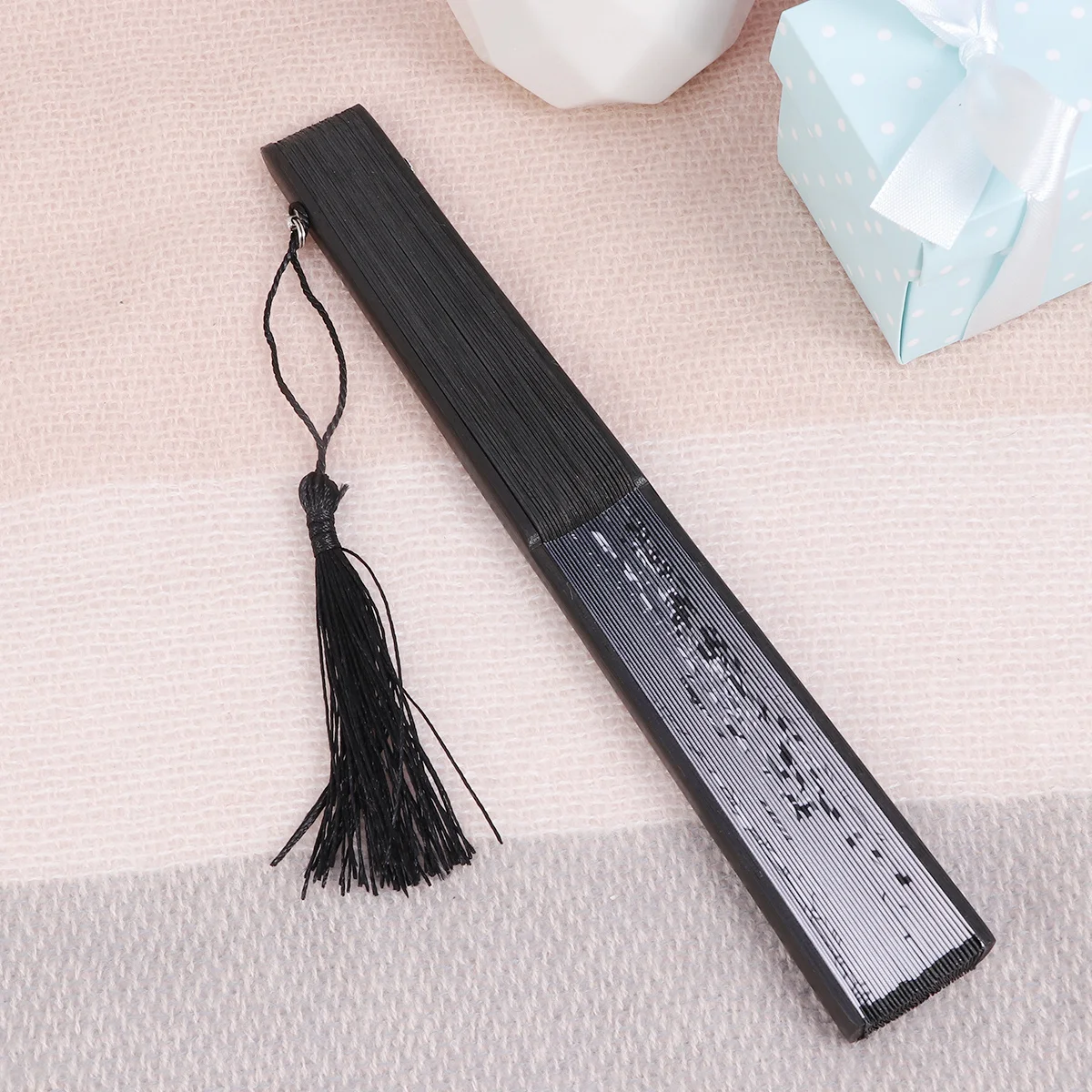 Abanico plegable de bambú, abanico de estilo japonés antiguo, elegante diseño Floral, borla para decoración de baile de boda, verano