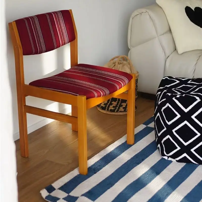 Nordic solid wood medieval  Phuket dining table and  designer homestay home single backrest