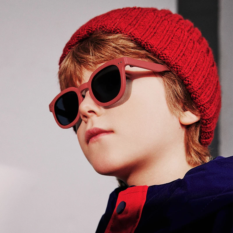 

Retro Style Children's Sunglasses Trend Frame Black Fashion Round Box Eyewear Men Women Common Foot Cushions Anti -Slip