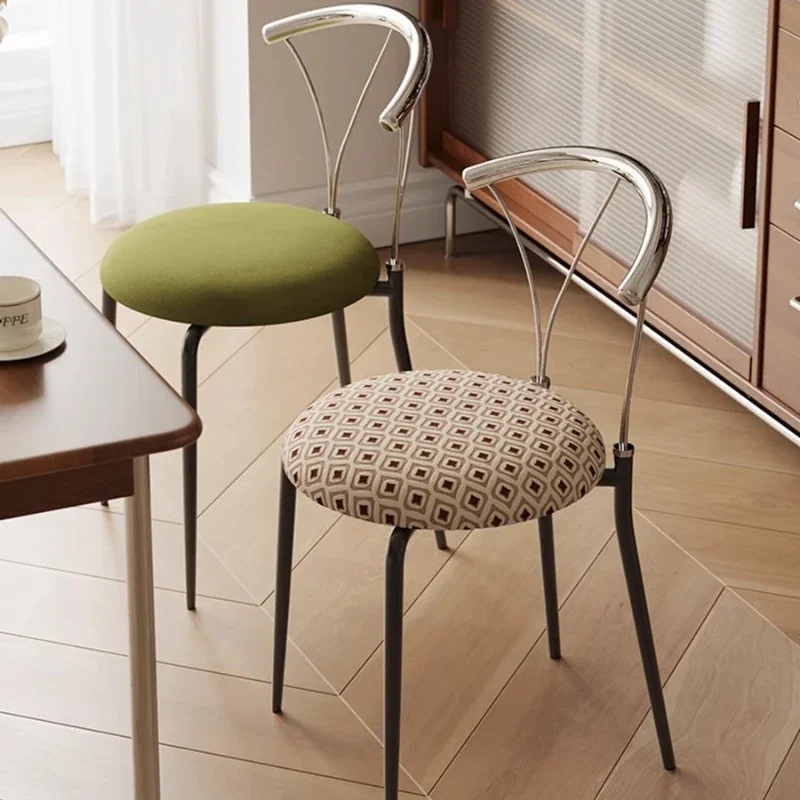 Reading Lazy Makeup Stainless Soft Pack Chair Backrest Relax Designers Dressing Comfortable Chair Bedroom Sillas Furniture Room