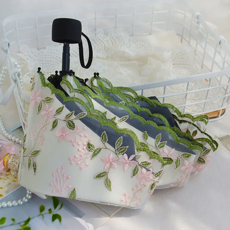 Embroidered parasol UV umbrella female lace compact portable weather and rain cute sweet princess umbrella