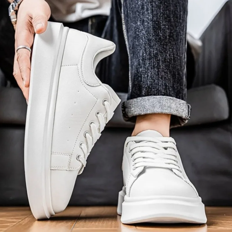 Women's Platform Sneakers Lace Up Round Toe Chunky Sole Smooth Finish Contrast Heel Patch Casual Daily Walking Everyday Shoes