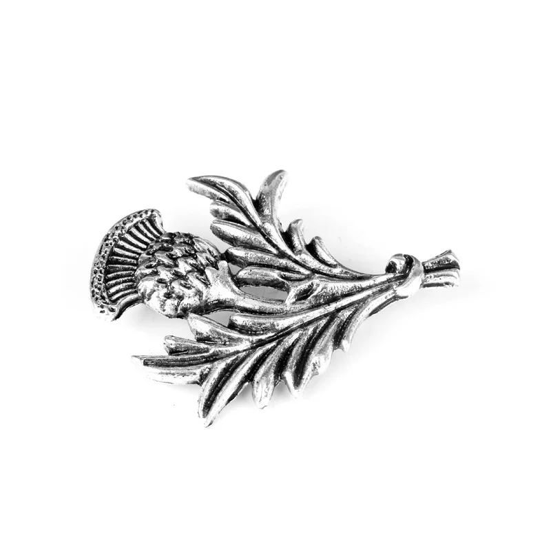 Outlander Brooches Scotland Thistle Sword Celticknot Kilt Badge Pins Women Men Clothes Bag for Backpacks Fashion Pins