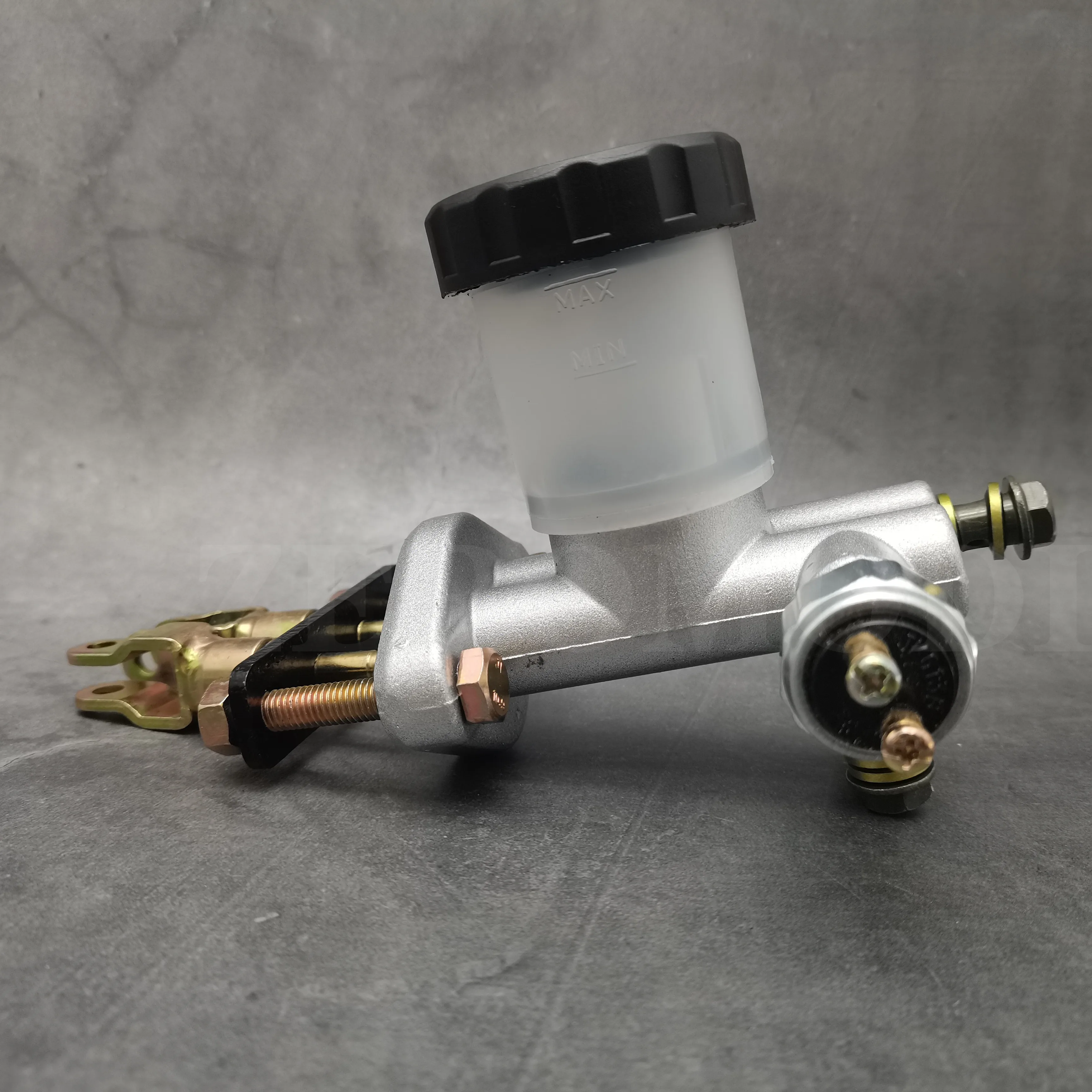 

Go Kart Buggy Brake Master Cylinder Hydraulic Pump for 90 110 125 150 200 250CC Kandi BMS Roketa Kinroad Kazuma