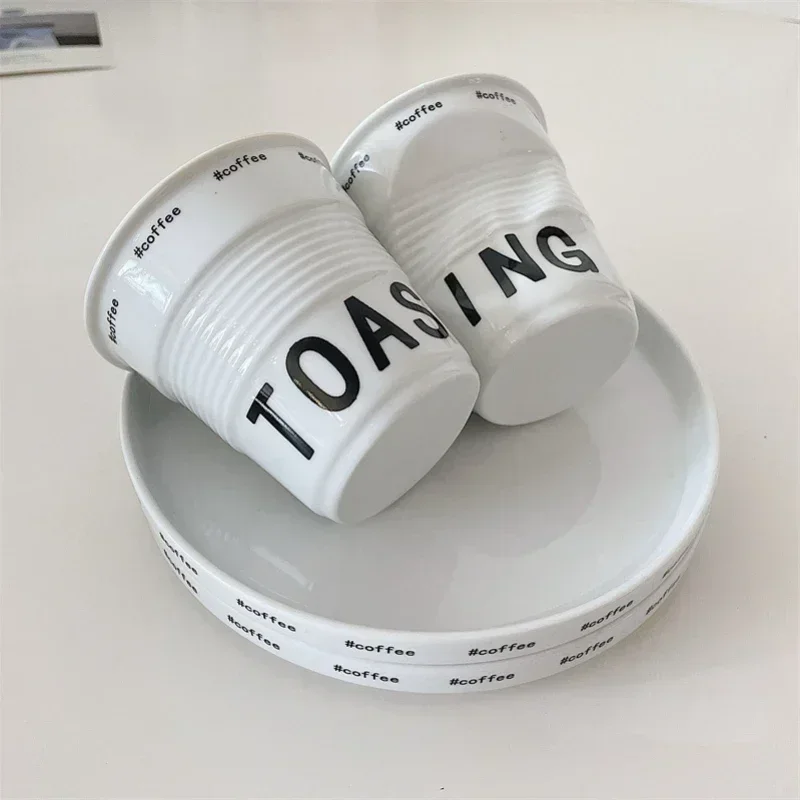 Korean Style Cups and Mugs Coffee Mug White Ceramic Nordic Wrinkle Cup 200ml Drinking Coffe Tumbler English Letter