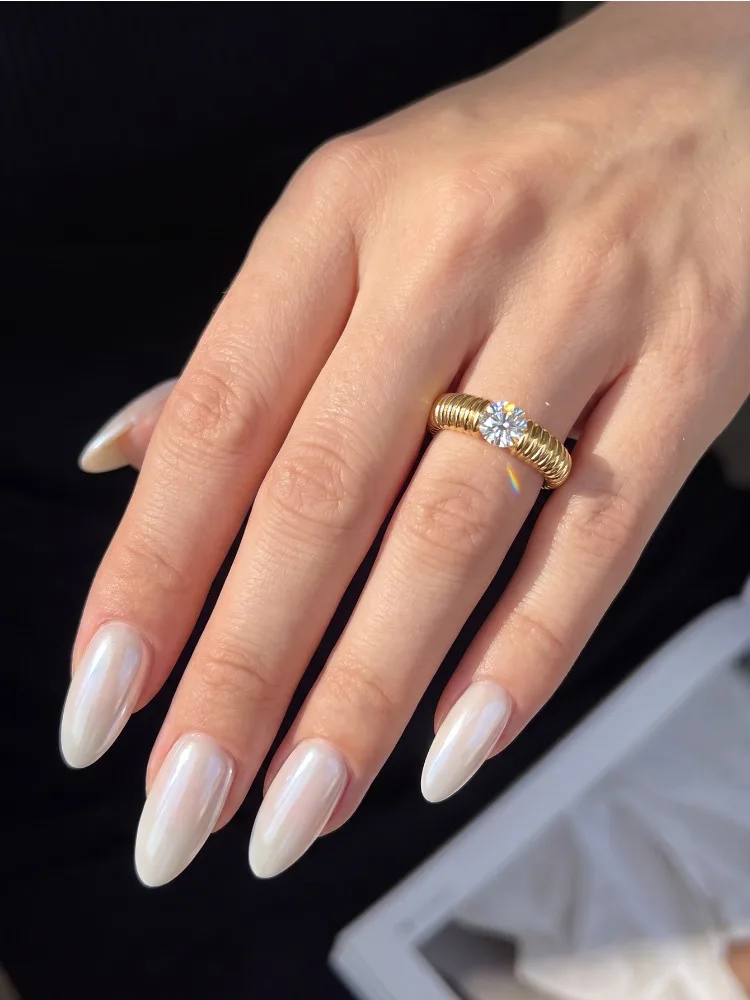 0,5 CT Spiralrunde Moissanit-Diamantringe mit Zertifikat für Damen, Jahrestag, Hochzeit, Modeschmuck – Detail 6