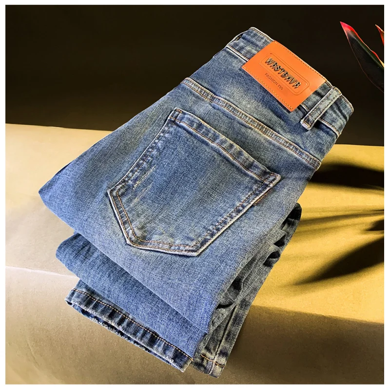 

Высококачественные модные осенние джинсы в корейском стиле для мужчин с модными эластичными, приталенными, небольшими ногами, повседневными и универсальными мужскими брюками.