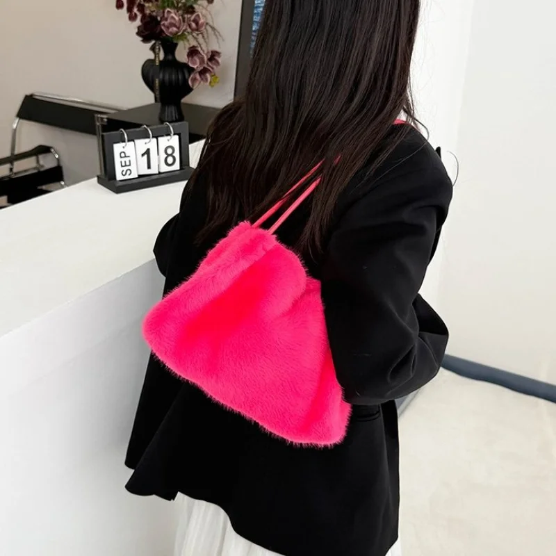 

Роскошная брендовая высококачественная кожаная женская сумка на плечо, популярная классическая стильная модная повседневная сумка с краями для повседневного использования ​