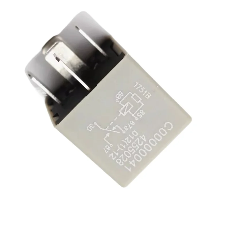 New for MAXUS V80 G10 Small Overvoltage Protection Evaporator Relay Blower Interior Parts C00000041 C00010205 C00008079