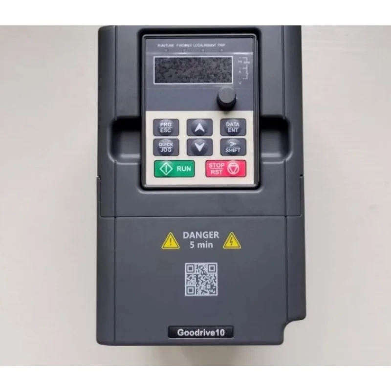 

Инвертор GD10-0R7G-4 1R5 2R2G трехфазный регулятор скорости 380 В 220 В одиночный