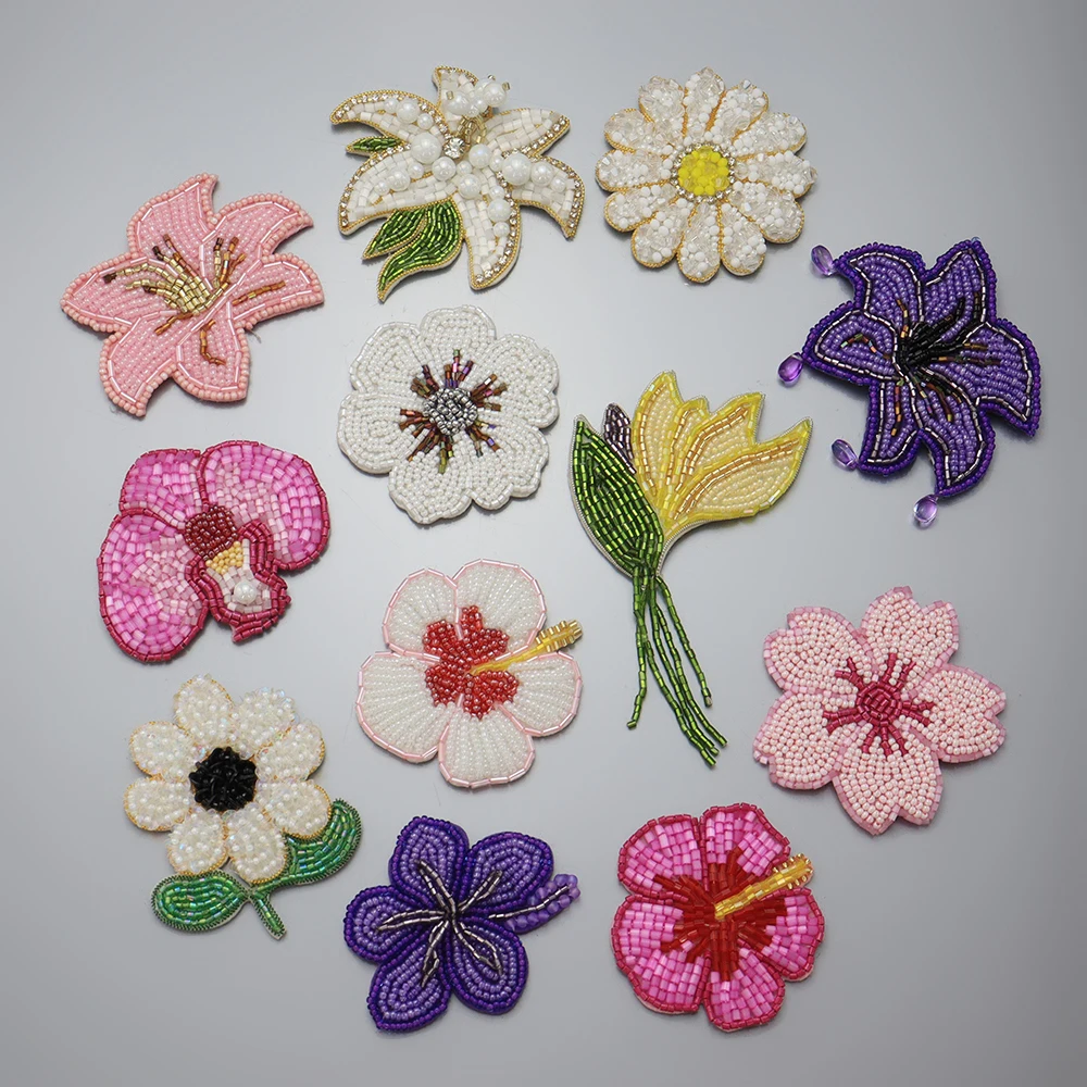Parche de tela de seda india con cuentas de diamantes de imitación en 3D, lirios, flores de cerezo, insignia de girasoles, apliques DIY, suministros de costura para ropa