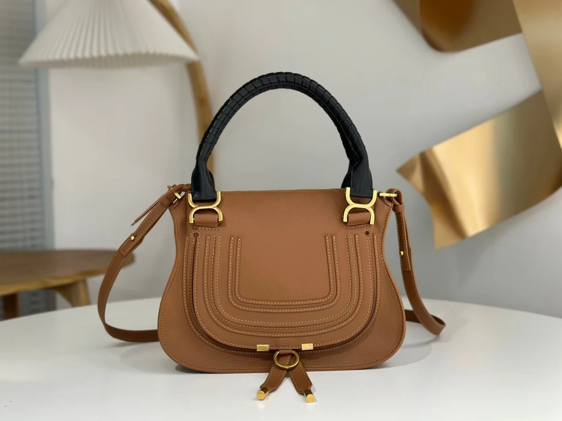 Women's Calfskin Vintage Hardware Saddle Bag Large Capacity Canvas Lining Casual Versatile Hand Shoulder Crossbody High Quality