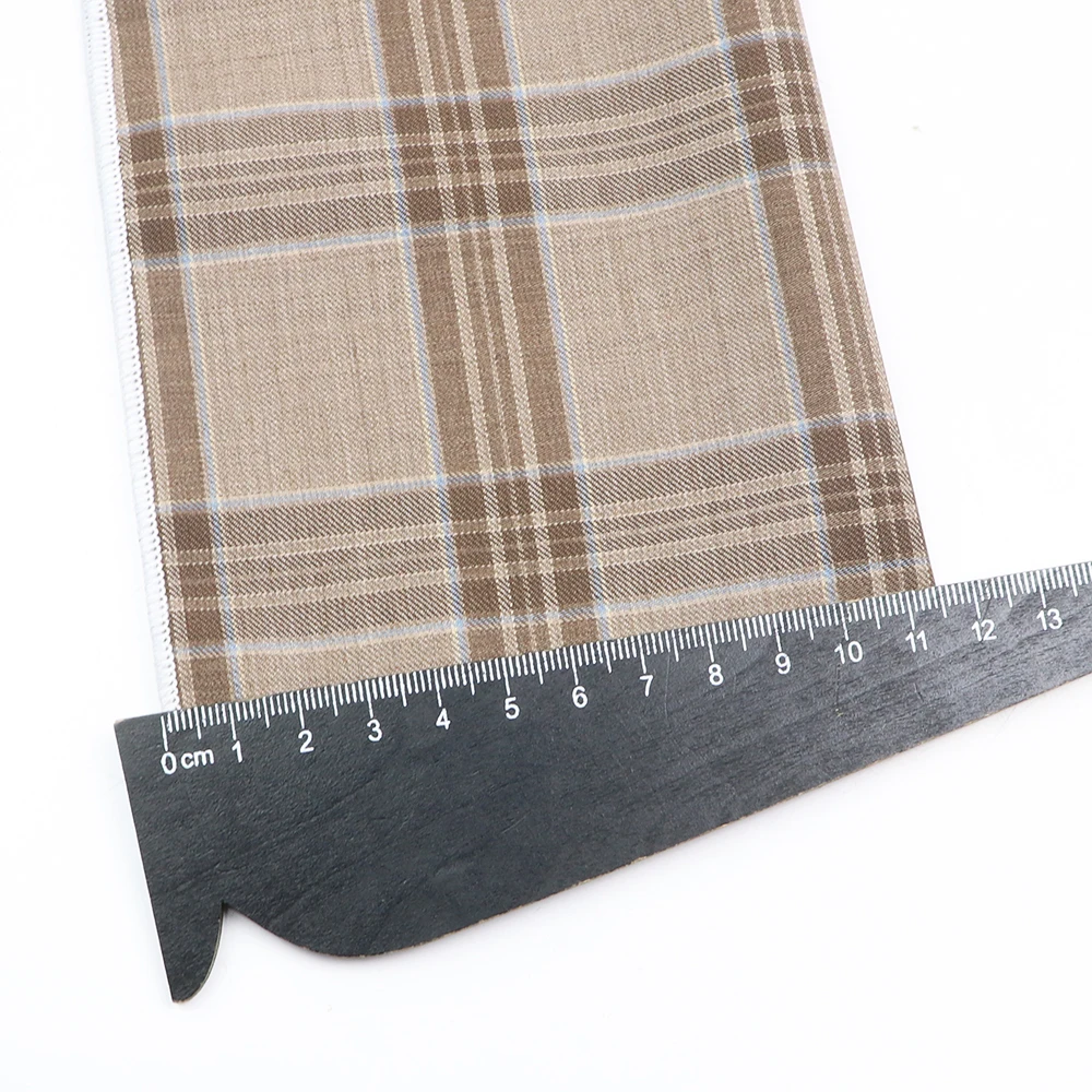 Abito scozzese a righe in lana quadrata Hanky Grey borgogna Square Hanky Cravat per accessorio per colletto della camicia della festa nuziale d'affari