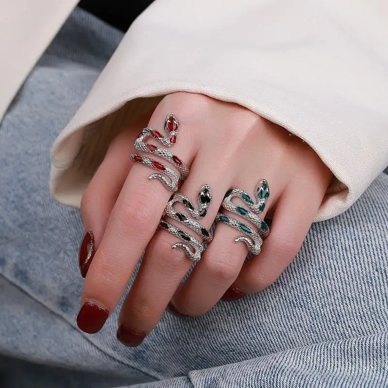 Fashion Red Green Black Drop Glaze Punk Snake Rings for Women Men Retro Silver Color Open Adjustable Finger Ring Gift Anillos
