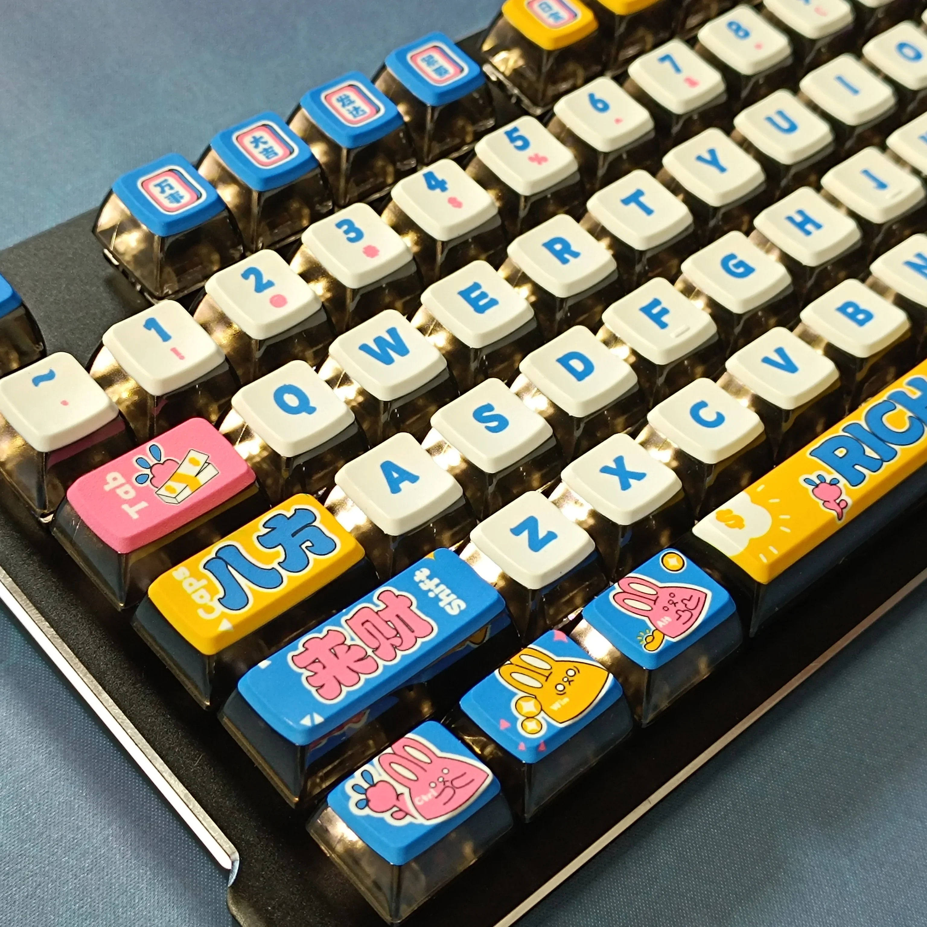 

Bafanglai Pudding Keycap PBT Пятисторонняя сублимационная четырехсторонняя прозрачная колпачок для ключей по индивидуальному заказу своими руками