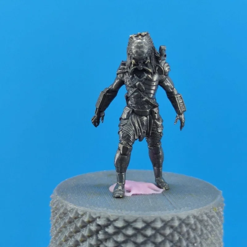 Brass Predator Action Figures Model Special-shaped Soldier Miniature Ornament Accessories Personality Desktop Office Figurine