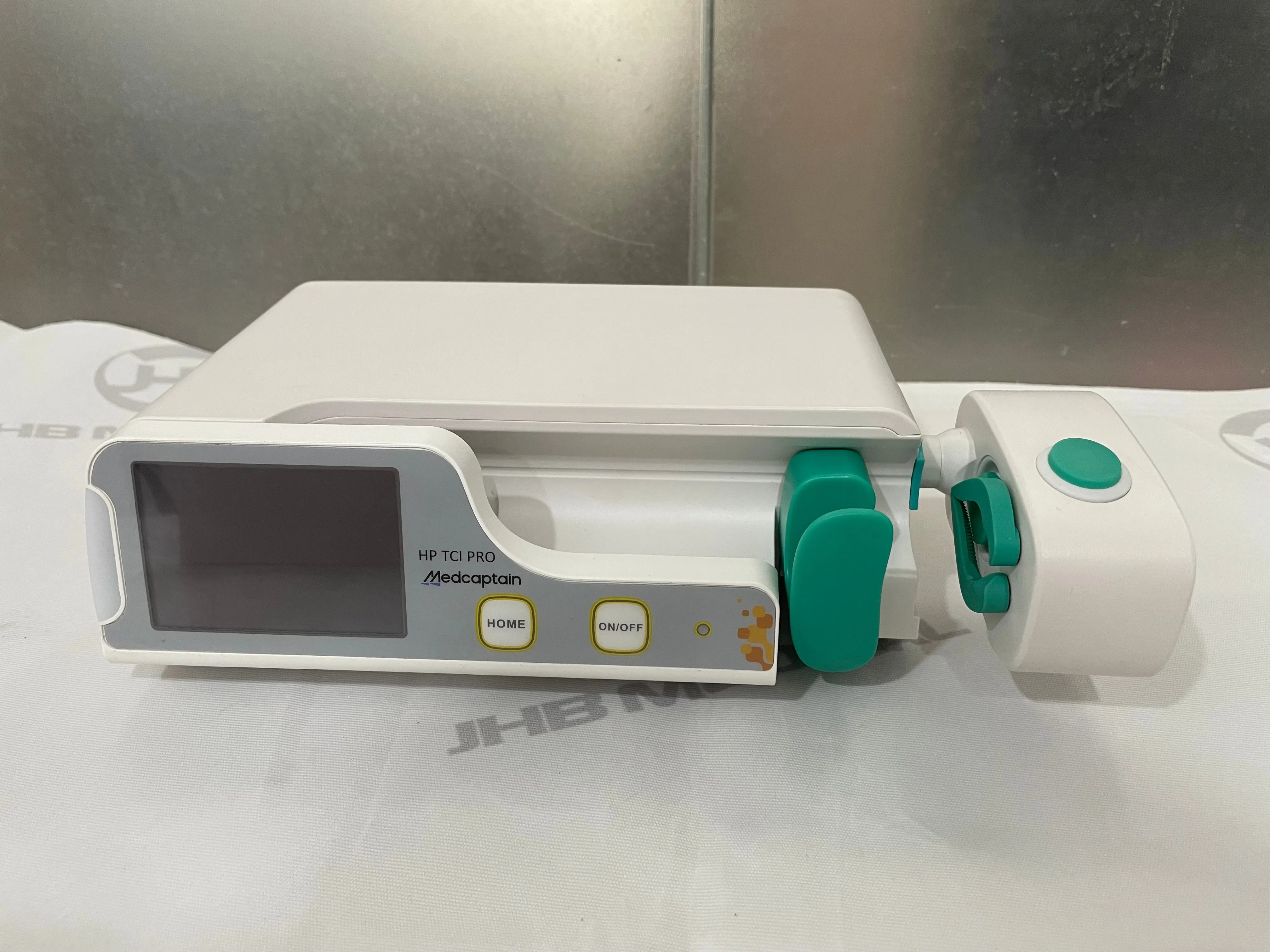 Насос TCI PRO 2025 MedCaptain HP TCI PRO syrin infusio Pump Station syrin Pump 30