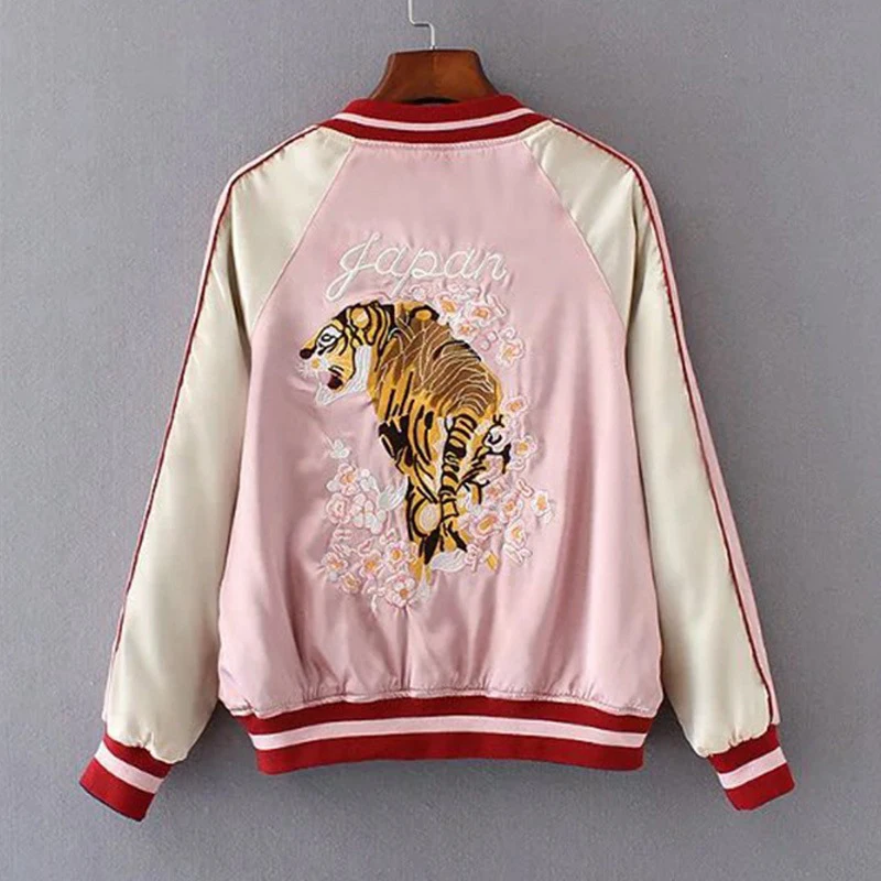 

Sukajan Tiger Embroidered Women Bomber Baseball Jacket Japan Harajuku Female Coat Sukajan 2025 Girls Clothing Two Sides Wear