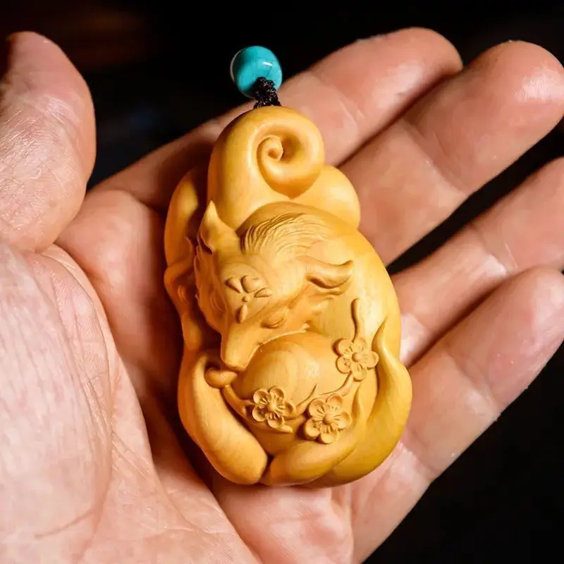 Thuja Sutchuenensis Woodcarving To Send Blessings To Kyubi No Youko Fox Men and Women To Carry Hand-made  Accessories Pendants