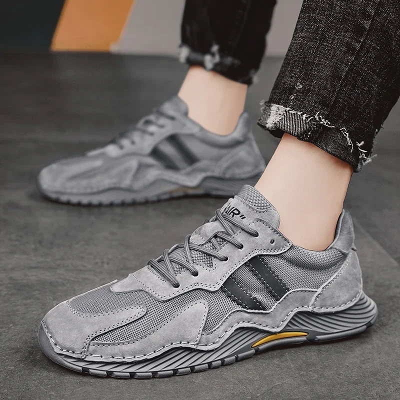 High Quality Men\'s Sports Shoes Outdoor Running Shoes Men\'s Casual Shoes Breathable Hiking Shoes Big Size:39-47 Free Delivery