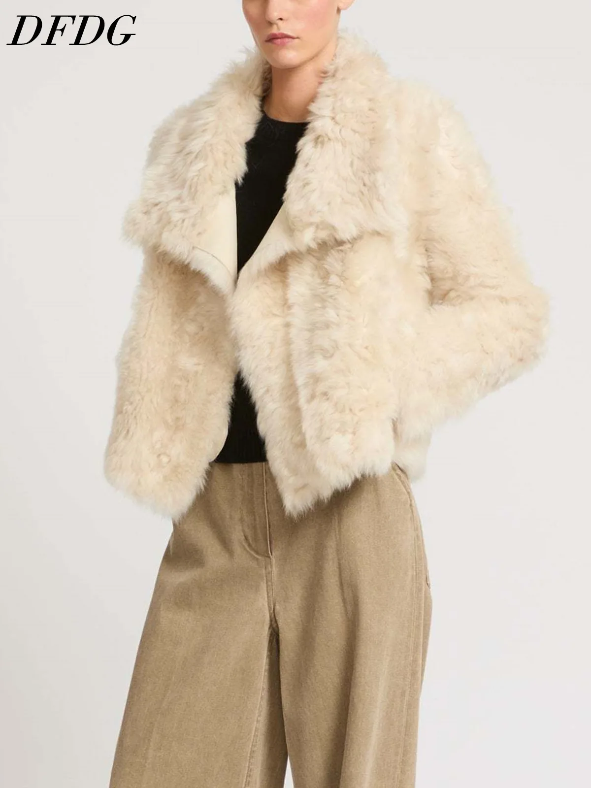 DFDG Women 2026 Curly Faux Fur Short Jacket Big Lapel Collar Fluffy Plush Design Warm Winter Chic Street Fashion Outerwear Fur