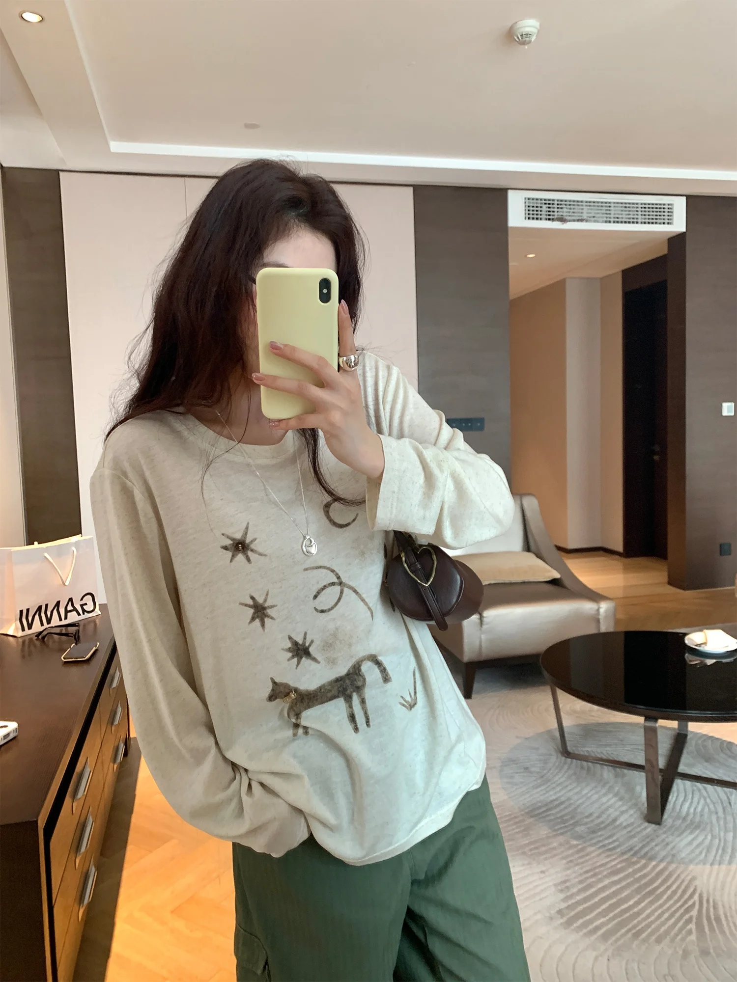 

NAZ Large Size Spring Linen Long Sleeve T-Shirt Women's Casual Loose Fit UV Protection Breathable Retro Print Sunscreen Top