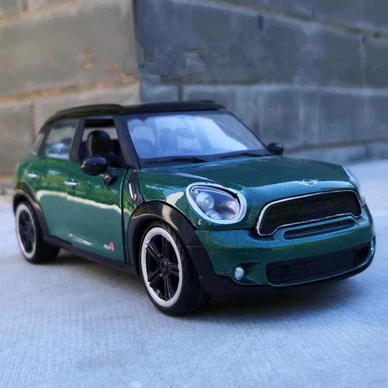 1:24 Mini Cooper S Countryman Alloy Mini Car Model Diecast Metal Toy Vehicles Car Model High Simulation Collection Children Gift