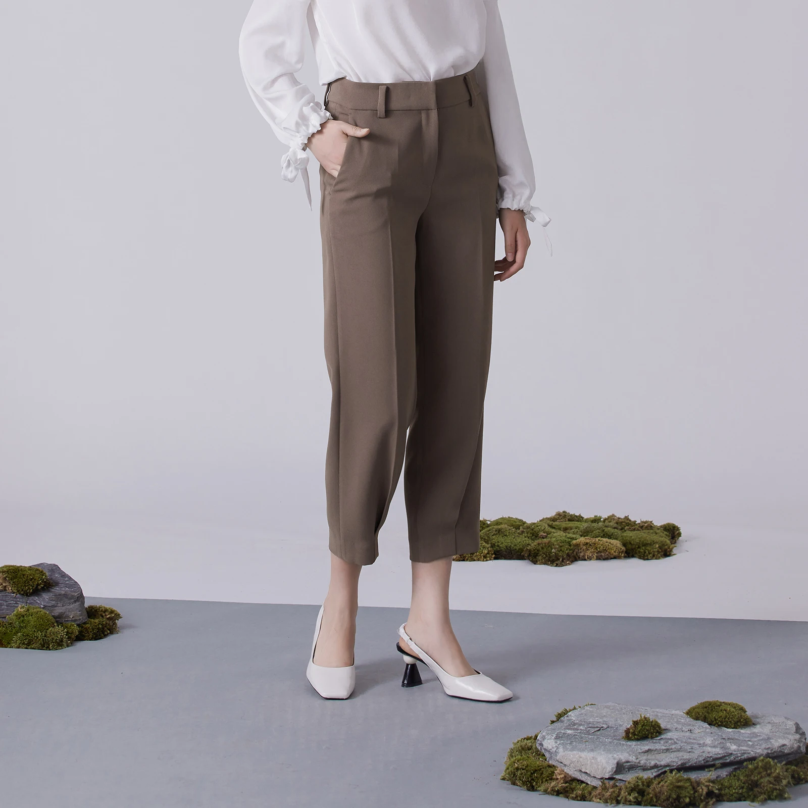 

Elegant Brown Tobacco All-Match Cone Pants Hem Pleating Casual Pants for Women Polyester Fiber Natural Waist Style