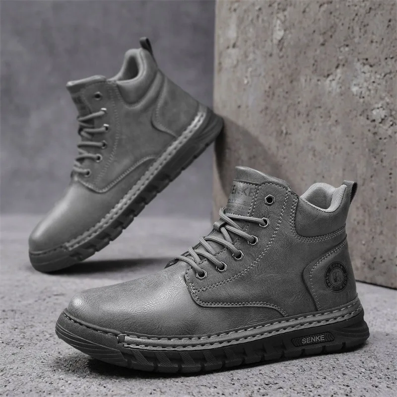 

Luxury Men Ankle Boots Retro British High-top Men Boots Fashion High Quality Leather Shoes 2026 New Outdoor Men Motorcycle Boots