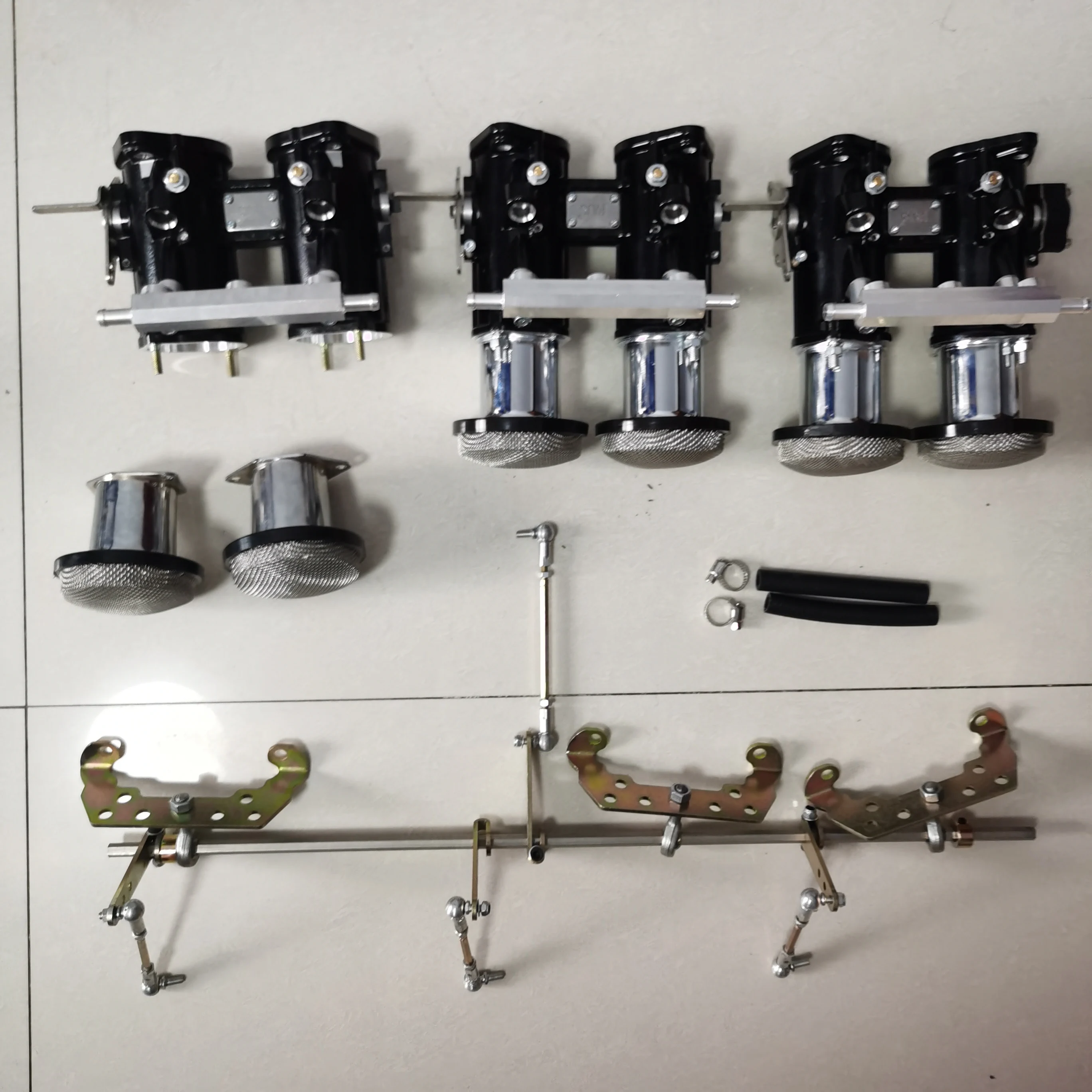 

FAJS TZ5-6-3-6 Three 55DCOE Throttle Bodies Kit for In-line 6-cylinder Engine and Carburetor Top Rod Linkage ,without Manifold