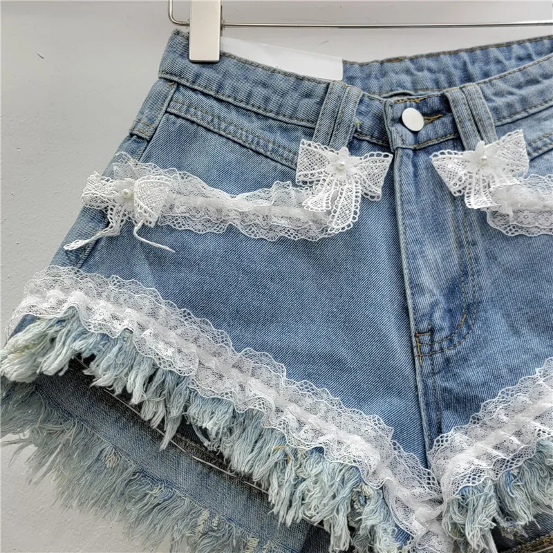 Heavy Industry Flower Lace Fringed Rough Edge Denim Shorts Women's Summer New Street Loose High Waist Thin Wide Leg Hot Pants